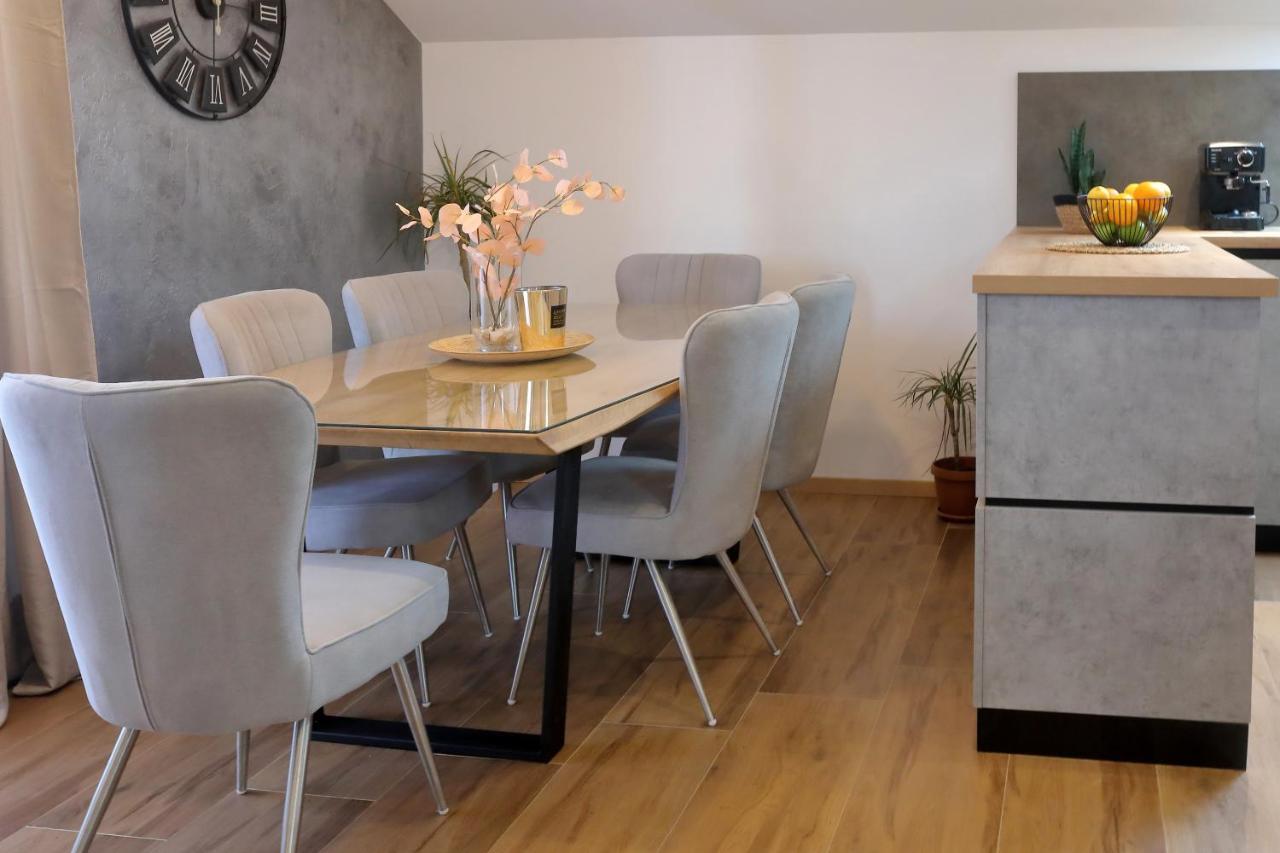 Luxury Apartments Monika Near The Sea With Private Parking Bibinje Ngoại thất bức ảnh